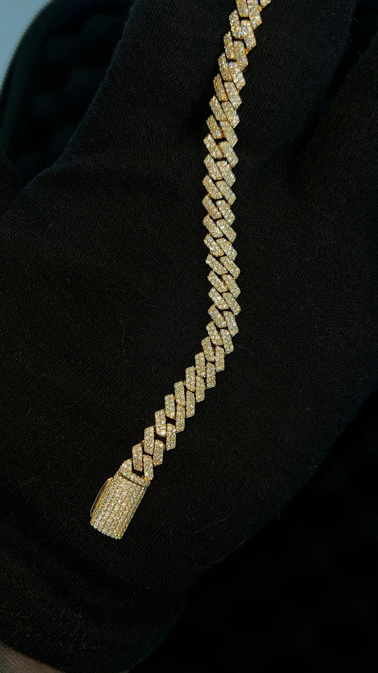 Cuban Bracelet – 925 Silver, 14K Gold Plating 6.00 CTW